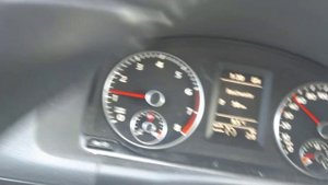 VW Touran 1.4 TSI turbo engine P0016 trouble code is fixed final job and driving test (1)