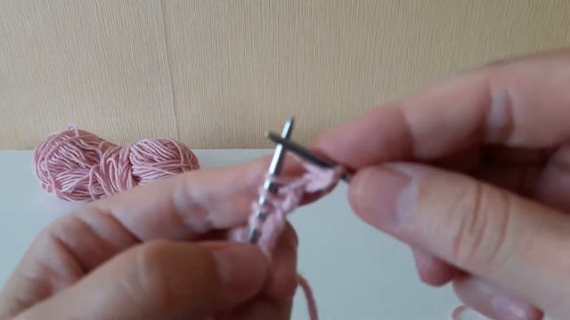 Резинка спицами , которая мало растягивается и хорошо держит форму. смотреть онлайн