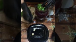 Безумно вкусный свекольный маринад ( прост в приготовлении )