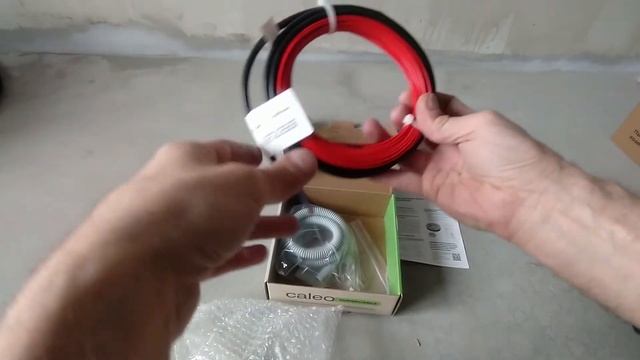 Распаковка — Теплый пол электрический Caleo Supercable 18W-10 смотреть онлайн