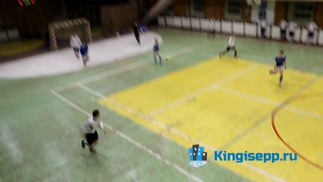 Два раза по 7:3 в Кингисеппе. Штурм-Химик и ГруппаЗдоровья-Ураган. KINGISEPP.RU смотреть онлайн