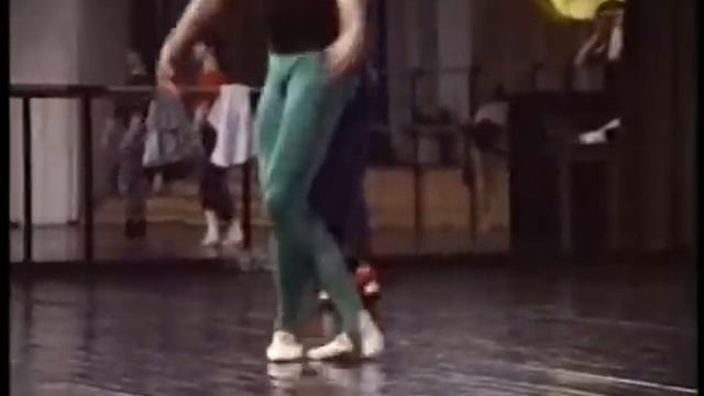 Ballet Class- Stars of the Mariinsky stars-Extract смотреть онлайн