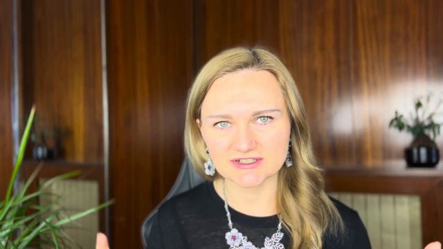 Доверять миру - значит стать жертвой обстоятельств? Кто получает власть и влияние.
