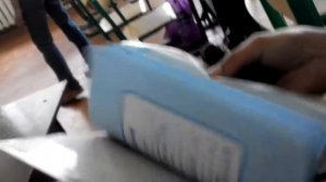 Издеваются над ребёнком
