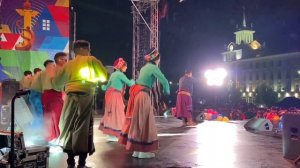 Бурятский ансамбль «Байкал» Крутой маме на велосипеде повезло! Благовещенск- Москва 2023