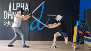 Кендзюцу - японское фехтование: спарринг на длинных мечах на занятии в Katana Club