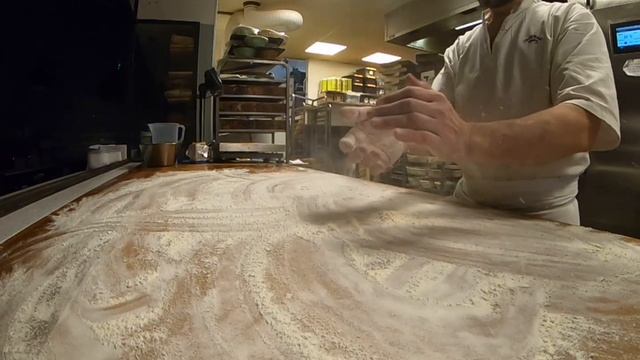 Працюю пекарем в Норвегії. смотреть онлайн