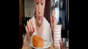 #Mukbang Tatyana eats #eating #food #выпечка #ватрушка