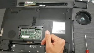 Toshiba Laptop RAM Upgrade Eski Dizüstü RAM yükseltme L655