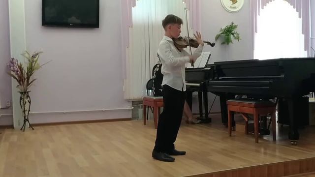 Вареник Георгий, 13 лет. Э. Лало "Испанская симфония" 1 часть смотреть онлайн