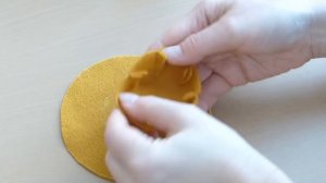 Шляпа из фетра для куклы из капрона. How to make a hat.
