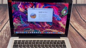 Apple MacBook Pro 13 Inch - Intel 2.4GHz - Mac OS X 2017 Added - Warranty !