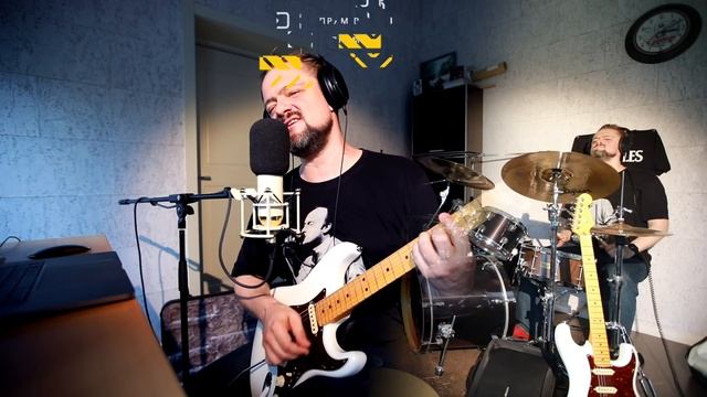 Я ?? ГИТАРА? БАРАБАНЫ? и КОМНАТА...