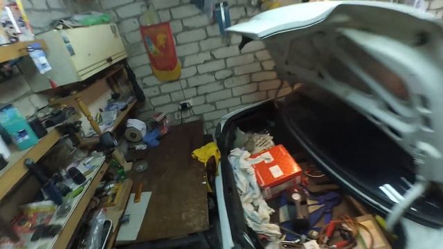 Стук в подвеске. Замена рулевого наконечника. Тойота Карина (улыбка)