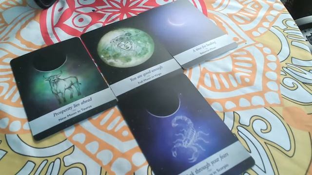 Full Moon Oracle Reading смотреть онлайн