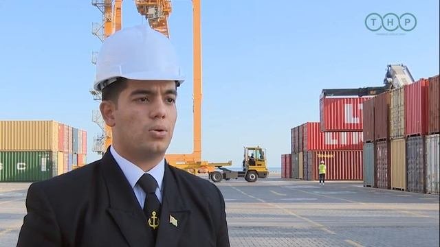 Туркменбашинский морской порт способствует экспорту туркменской полипропиленовой продукции