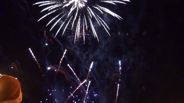 День края Ставрополь 2013 Лазарное шоу Салют смотреть онлайн