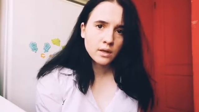 Анна Ахматова - Сжала руки... смотреть онлайн