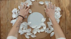 DIY | Идея для декора. Как украсить зеркало пластиковыми ложками в скандинавском стиле своими рукам