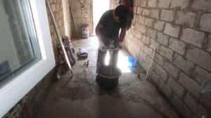 НАЛИВНОЙ ПОЛ В БАНЕ своими руками. ЖИДКИЙ ПОЛ в прихожей бане. РОВНЫЙ ПОЛ под плитку