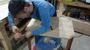 Необычный журнальный столик. DIY. Работа по дереву.