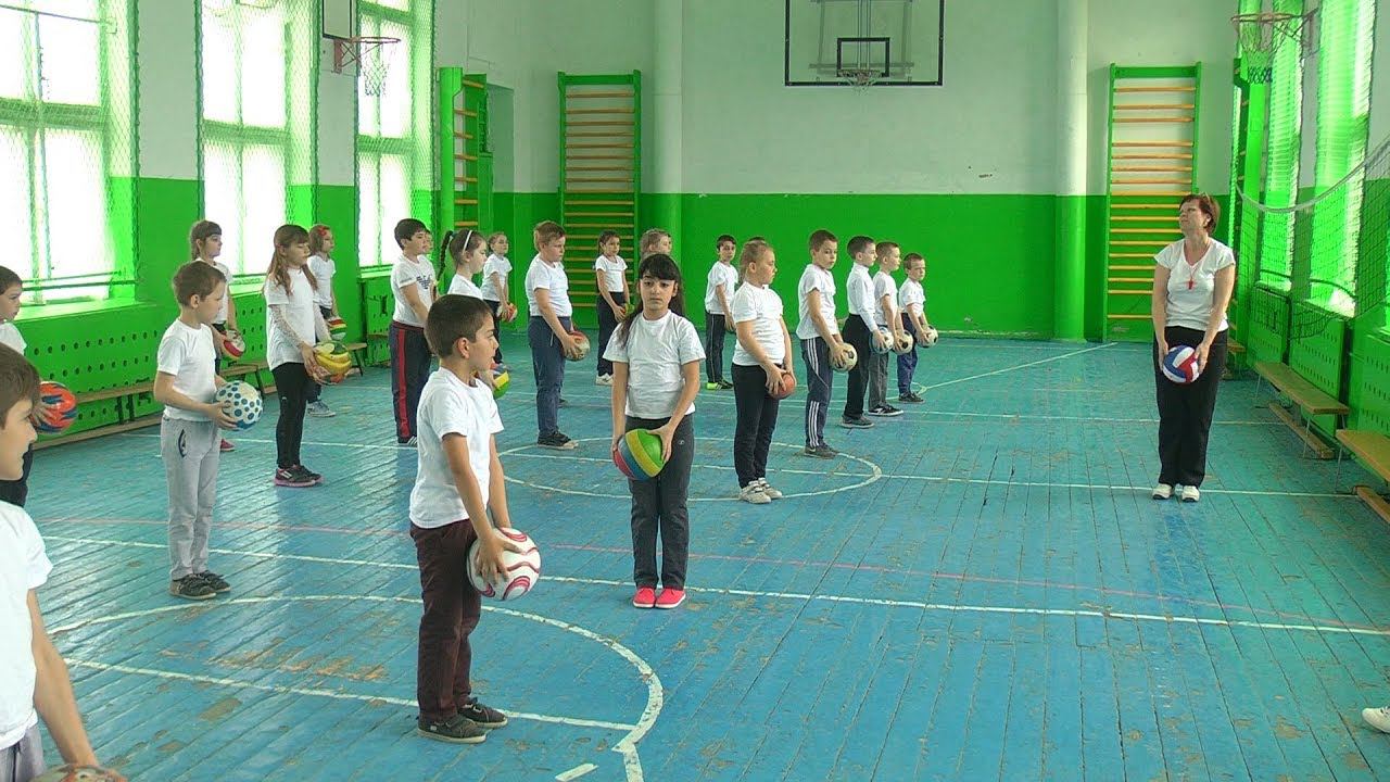 Ставропольский край культура спорт. Детский спорт этот. Дети из спортивной школы с чего начинают. Детский Авиационная спорт. Спортивные объекты Ставрополя.