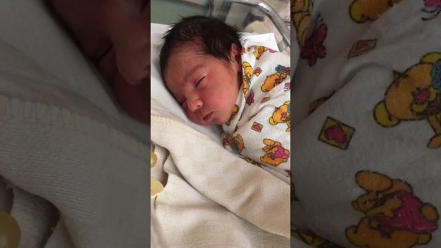 два дня как родился и улыбается смотреть онлайн