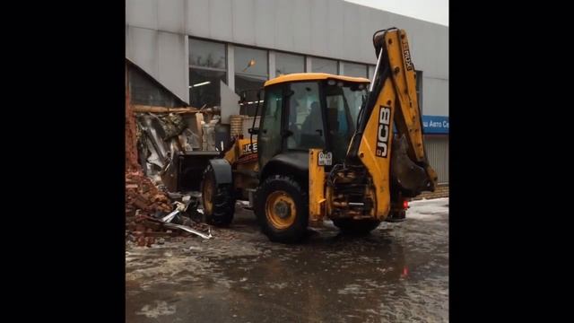 Слом незаконной постройки, Демонтаж автомойки в Москве за 1 день! смотреть онлайн