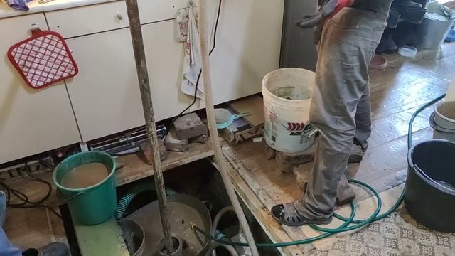 Скважина в доме/ Можно не утеплять смотреть онлайн