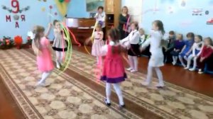 танец с лентами МКДОУ Детский сад №8 "Аленушка"