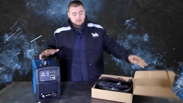 Распаковка аппарата плазменной резки Tesla Weld CUT 50, 220 В смотреть онлайн