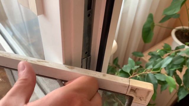 Ремонт москитной сетки. смотреть онлайн