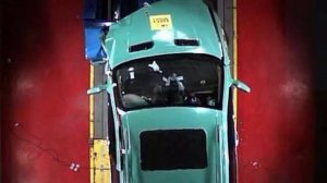 crash test du shuanghuan ceo