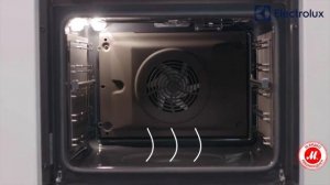 Духовой шкаф Electrolux EOB53434AK с функцией пара и грилем