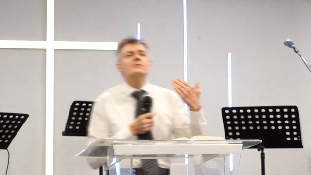 пастор Колесниченко Анатолий - "К миру призвал нас Господь" (8 мая 2022) смотреть онлайн