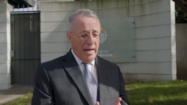 Elder Soares Visits the President of Uruguay