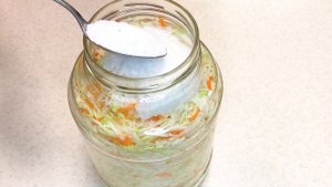 САМАЯ ВКУСНАЯ КВАШЕНАЯ КАПУСТА В РАССОЛЕ ЗА 3 ДНЯ!