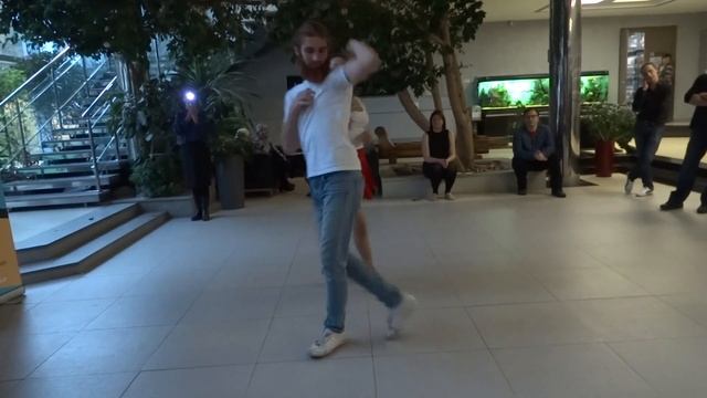 Саша и Настя форро в доме Ученых