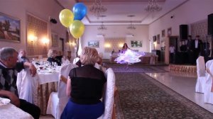 Танец со светодиодными крыльями на Новый год.