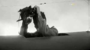 Будешь ты стрелком-радистом, а в душе пилот...