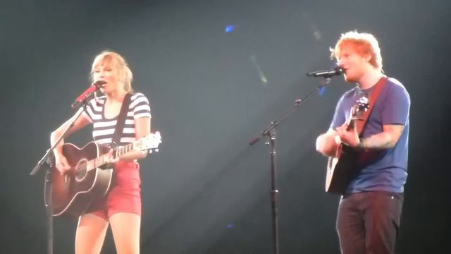 Taylor Swift and Ed Sheeran - Everything Has Changed - 8/6/13 смотреть онлайн