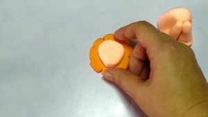 Лев из лёгкого пластилина