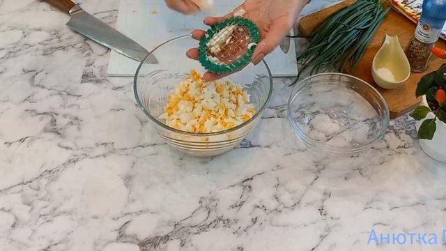 Пирожки с яйцом и луком в духовке,вкусней чем у бабушки!!! смотреть онлайн