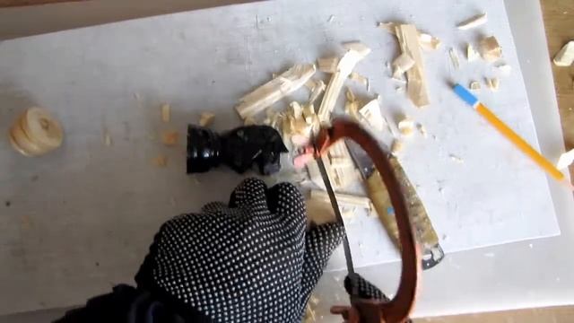 конь шахматный 18 на токарном станке вырезать из дерева резцом быстрое вращении самостоятельно