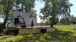 Смагин Сергей, Жукова Оксана, Струценко Екатерина. песни на стихи Роберта Рождественского