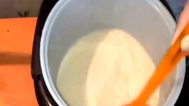 Варёное сгущенное молоко в мультиварке