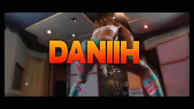 INTRO ~ Daniih~ [Twerk Style!] [17 LIKES?!] смотреть онлайн