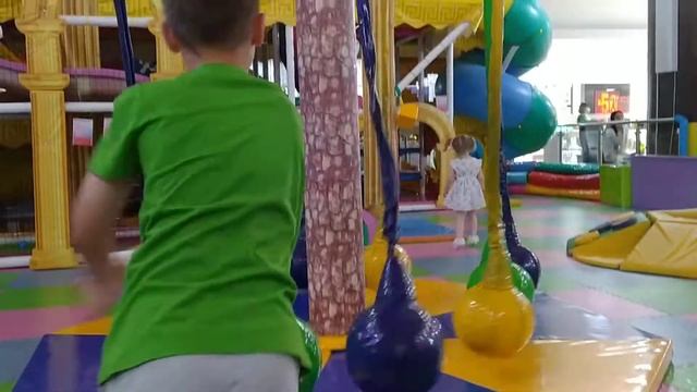 ТЦ Вершина, Ессентуки, июнь 2021(2) смотреть онлайн