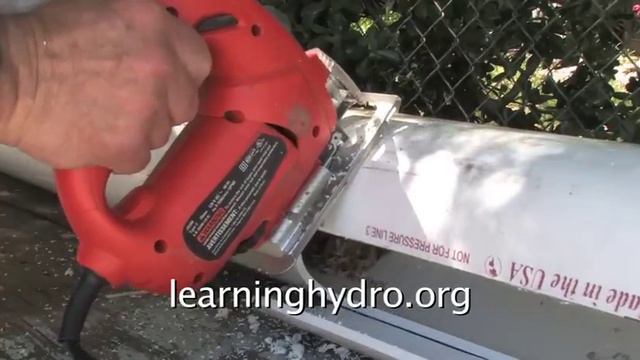 A PVC hydroponic garden -- for a balcony, walkway, or fence смотреть онлайн