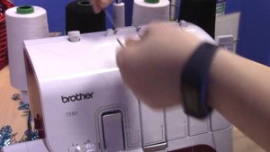 ОБЗОР оверлока Brother 755D